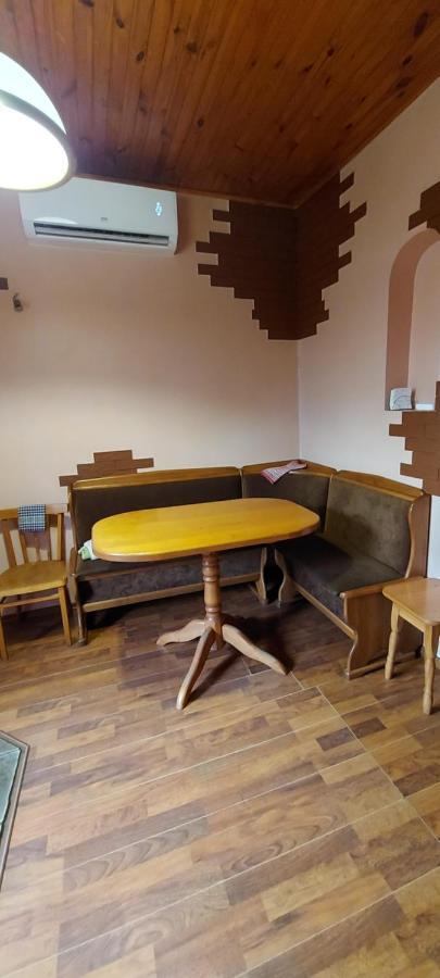 Holiday Home At Fedkovycha St. 키예프 외부 사진